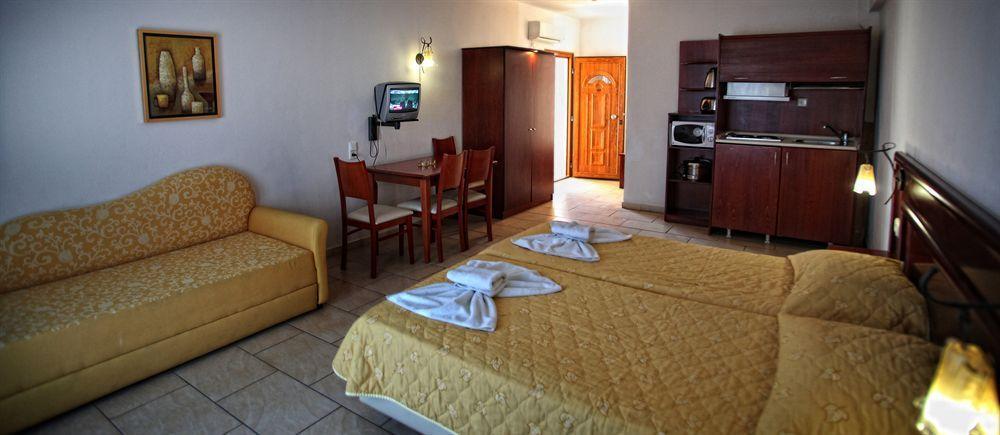 Nereides Hotel ฮานิโอติ ภายนอก รูปภาพ