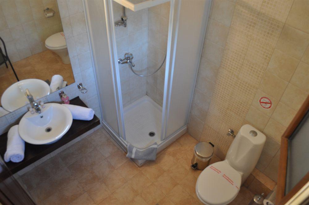 Nereides Hotel ฮานิโอติ ภายนอก รูปภาพ