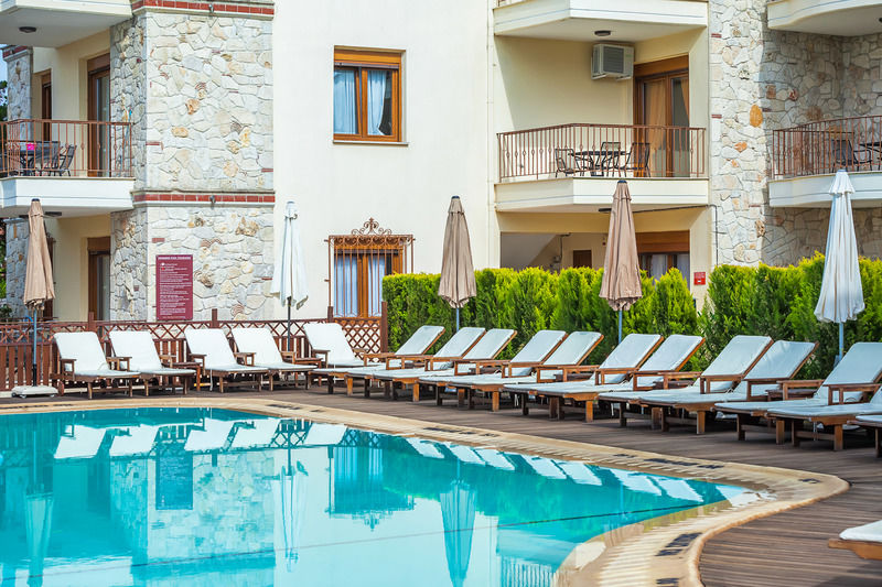 Nereides Hotel ฮานิโอติ ภายนอก รูปภาพ